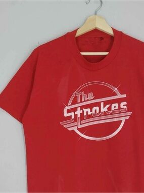 The Strokes Red Logo Graphic Band Tee Shirt M